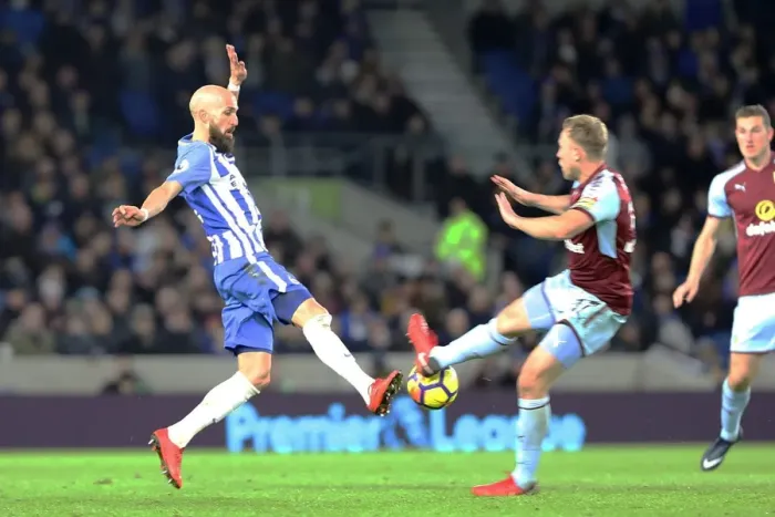 Framed Print : Intense Face-off: Bruno vs. Arfield in Brighton & Hove Albion vs. Burnley (December 16, 2017) Framed Print : Intense Face-off: Bruno vs. Arfield in Brighton & Hove Albion vs. Burnley (December 16, 2017)