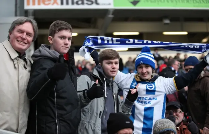 Framed Print : Intense Fan Rivalry: Brighton & Hove Albion vs. Brentford (17 January 2015) Framed Print : Intense Fan Rivalry: Brighton & Hove Albion vs. Brentford (17 January 2015)