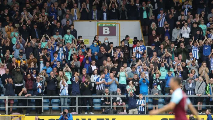 Framed Print : Intense Premier League Battle: Burnley vs. Brighton & Hove Albion at Turf Moor (14AUG21)