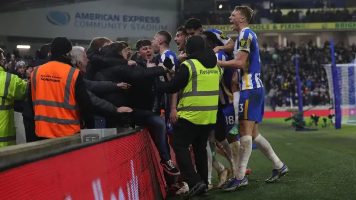 Framed Print : Intense Premier League Clash: Brighton & Hove Albion vs. Chelsea (18JAN22) Framed Print : Intense Premier League Clash: Brighton & Hove Albion vs. Chelsea (18JAN22)