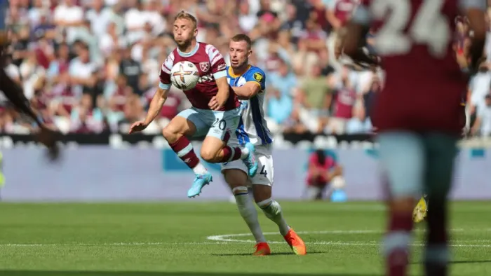 Framed Print : Intense Premier League Clash: West Ham United vs. Brighton and Hove Albion (21AUG22) Framed Print : Intense Premier League Clash: West Ham United vs. Brighton and Hove Albion (21AUG22)