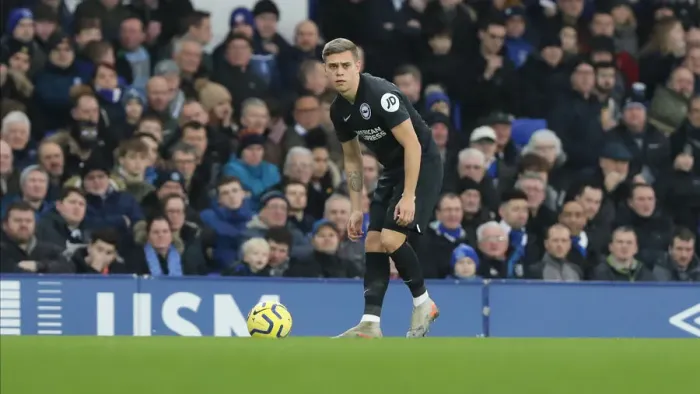 Framed Print : Intense Premier League Showdown: Everton vs. Brighton and Hove Albion at Goodison Park (11JAN20) Framed Print : Intense Premier League Showdown: Everton vs. Brighton and Hove Albion at Goodison Park (11JAN20)