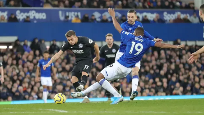Framed Print : Intense Premier League Showdown: Everton vs. Brighton and Hove Albion at Goodison Park (11JAN20) Framed Print : Intense Premier League Showdown: Everton vs. Brighton and Hove Albion at Goodison Park (11JAN20)