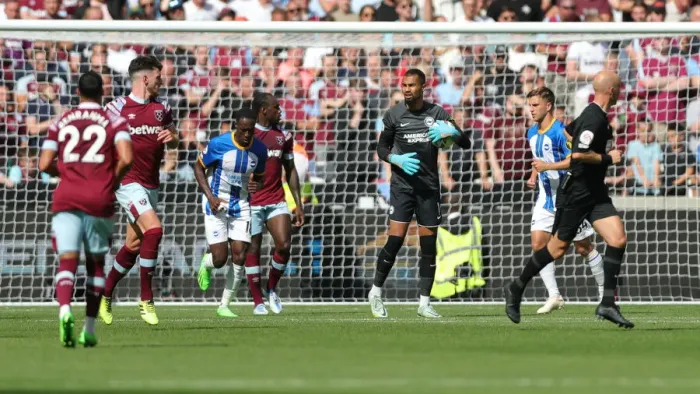 Framed Print : Intense Premier League Showdown: West Ham United vs. Brighton and Hove Albion (21AUG22) Framed Print : Intense Premier League Showdown: West Ham United vs. Brighton and Hove Albion (21AUG22)