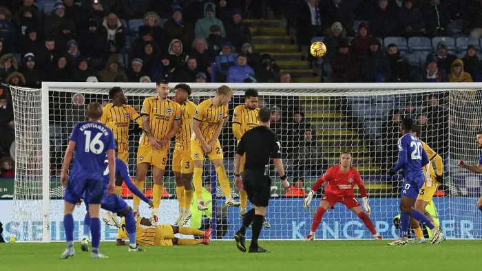 Framed Print : Leicester City v Brighton and Hove Albion Premier League 08DEC24 Framed Print : Leicester City v Brighton and Hove Albion Premier League 08DEC24