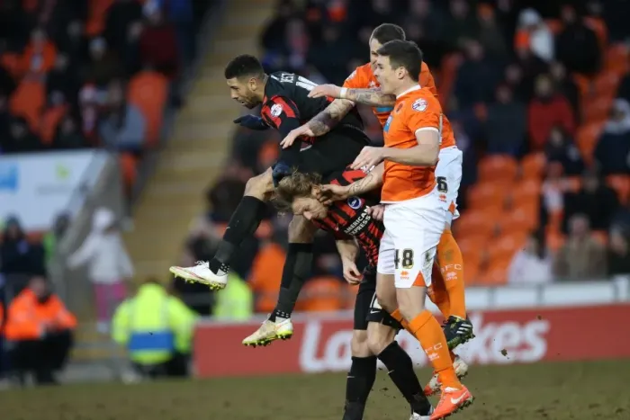 Framed Print : Leon Best in Action: Blackpool vs. Brighton & Hove Albion, Sky Bet Championship (31st January 2015) Framed Print : Leon Best in Action: Blackpool vs. Brighton & Hove Albion, Sky Bet Championship (31st January 2015)