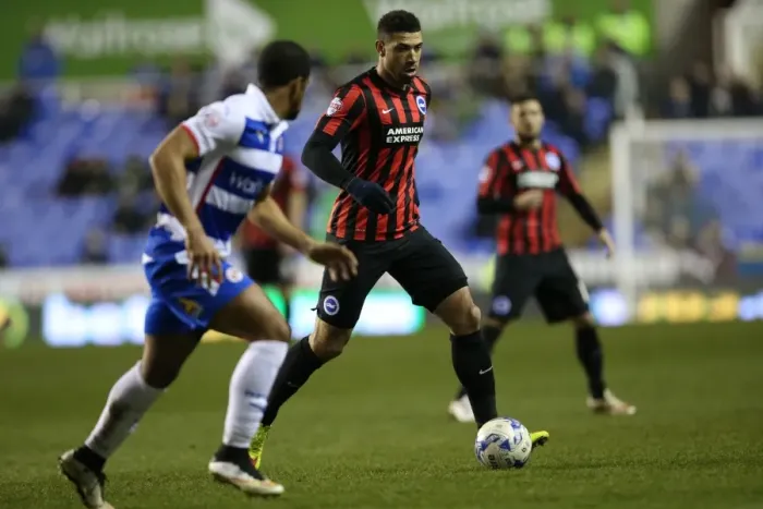 Framed Print : Leon Best in Action: Reading vs. Brighton and Hove Albion, Championship Clash at Madejski Stadium (10MAR15) Framed Print : Leon Best in Action: Reading vs. Brighton and Hove Albion, Championship Clash at Madejski Stadium (10MAR15)