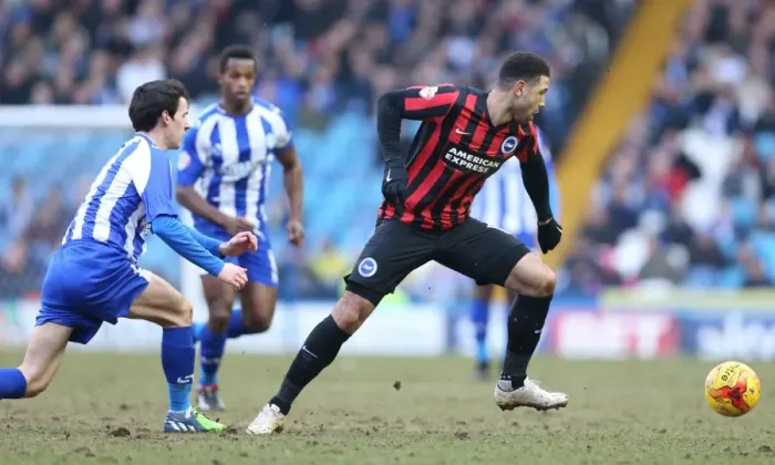 Framed Print : Leon Best in Action: Sheffield Wednesday vs. Brighton & Hove Albion, Championship Clash at Hillsborough (14FEB15) Framed Print : Leon Best in Action: Sheffield Wednesday vs. Brighton & Hove Albion, Championship Clash at Hillsborough (14FEB15)