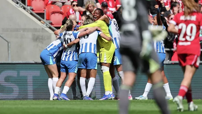 Framed Print : Liverpool Women v Brighton and Hove Albion Women Women's FA Cup Semi-Final 06MAY26 Framed Print : Liverpool Women v Brighton and Hove Albion Women Women's FA Cup Semi-Final 06MAY26