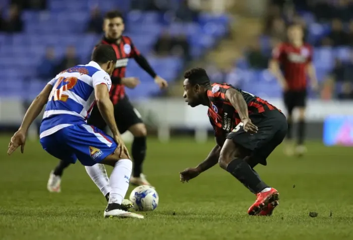 Framed Print : LuaLua in Action: Reading vs. Brighton & Hove Albion, Championship Clash (10MAR15) Framed Print : LuaLua in Action: Reading vs. Brighton & Hove Albion, Championship Clash (10MAR15)