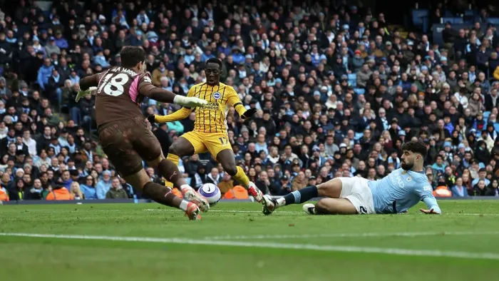 Framed Print : Manchester City v Brighton and Hove Albion Premier League 15MAR25 Framed Print : Manchester City v Brighton and Hove Albion Premier League 15MAR25