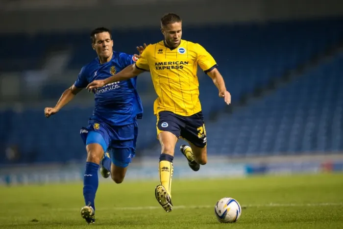 Framed Print : Matthew Upson in Action: Brighton & Hove Albion vs Villarreal, Amex Stadium (2013) Framed Print : Matthew Upson in Action: Brighton & Hove Albion vs Villarreal, Amex Stadium (2013)