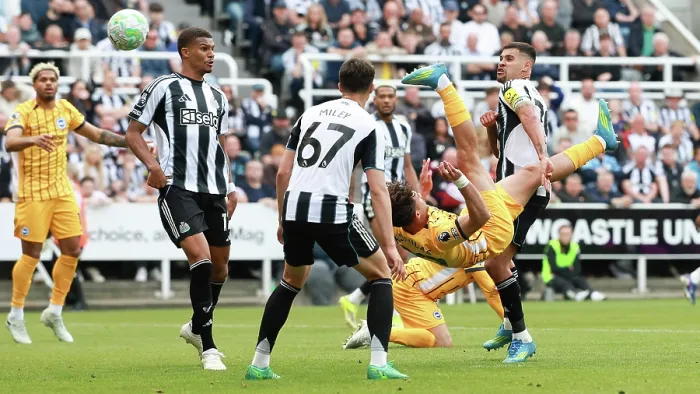 Framed Print : Newcastle United v Brighton and Hove Albion Premier League 02MAY26 Framed Print : Newcastle United v Brighton and Hove Albion Premier League 02MAY26