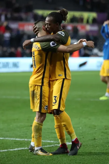 Framed Print : November Showdown: Premier League Clash between Swansea City and Brighton & Hove Albion (4NOV17) Framed Print : November Showdown: Premier League Clash between Swansea City and Brighton & Hove Albion (4NOV17)