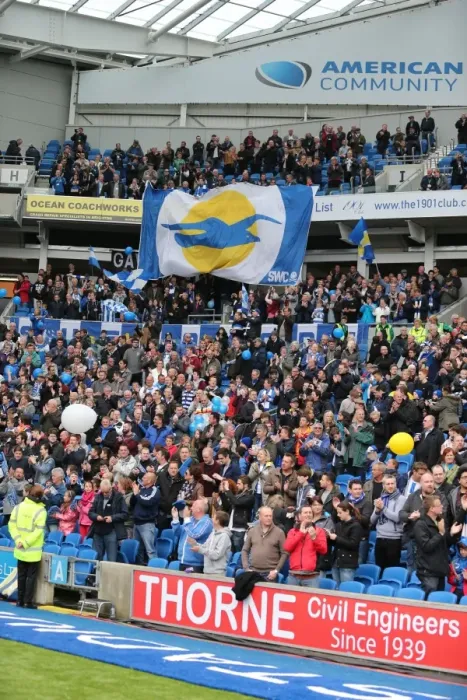 Framed Print : Passionate Showdown: Brighton & Hove Albion vs. Watford (25APR15) Framed Print : Passionate Showdown: Brighton & Hove Albion vs. Watford (25APR15)