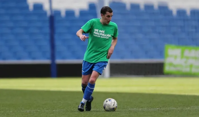 Framed Print : Play on the Pitch: Brighton & Hove Albion at American Express Community Stadium (30 April 2015)