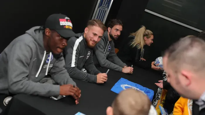 Framed Print : Player Signing Session at Brighton & Hove Albion FC's Dicks Bar, American Express Community Stadium (18FEB20) Framed Print : Player Signing Session at Brighton & Hove Albion FC's Dicks Bar, American Express Community Stadium (18FEB20)