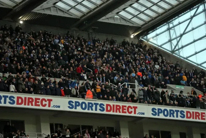 Framed Print : Premier League Clash: Newcastle United vs. Brighton and Hove Albion at St. James Park (30DEC17) Framed Print : Premier League Clash: Newcastle United vs. Brighton and Hove Albion at St. James Park (30DEC17)
