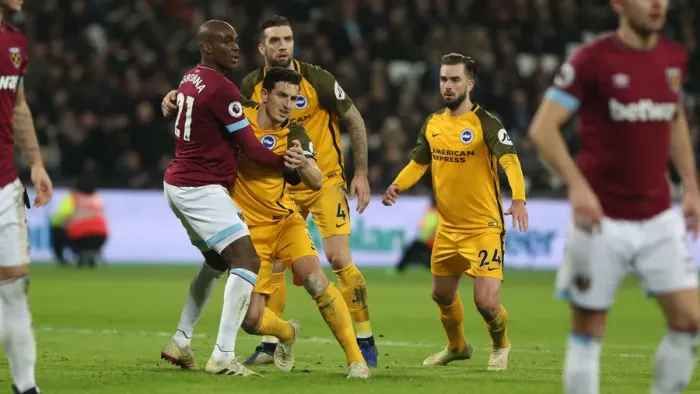 Framed Print : Premier League Showdown: Brighton and Hove Albion vs. West Ham United at The London Stadium (02JAN19) Framed Print : Premier League Showdown: Brighton and Hove Albion vs. West Ham United at The London Stadium (02JAN19)