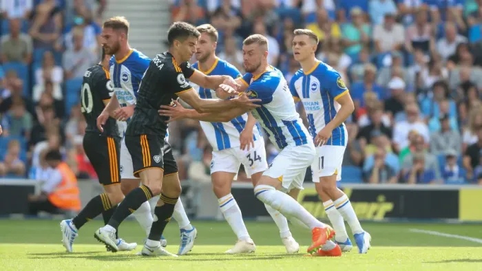 Framed Print : Premier League Showdown: Brighton & Hove Albion vs Leeds United (27 / 08 / 22)