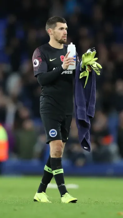 Framed Print : Premier League Showdown: Everton vs. Brighton & Hove Albion at Goodison Park (03NOV18) Framed Print : Premier League Showdown: Everton vs. Brighton & Hove Albion at Goodison Park (03NOV18)