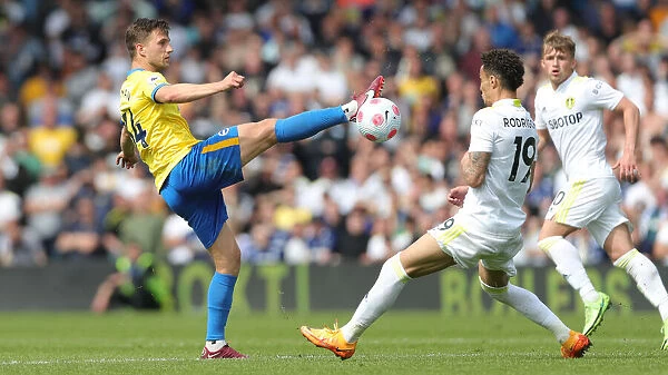Premier League Showdown: Leeds United vs. Brighton & Hove Albion (15May22)