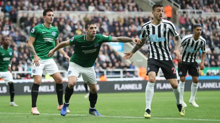 Framed Print : Premier League Showdown: Newcastle United vs. Brighton and Hove Albion at St. James Park (20th October 2018)