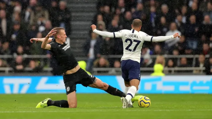 Framed Print : Premier League Showdown: Tottenham Hotspur vs. Brighton and Hove Albion (26DEC19) Framed Print : Premier League Showdown: Tottenham Hotspur vs. Brighton and Hove Albion (26DEC19)