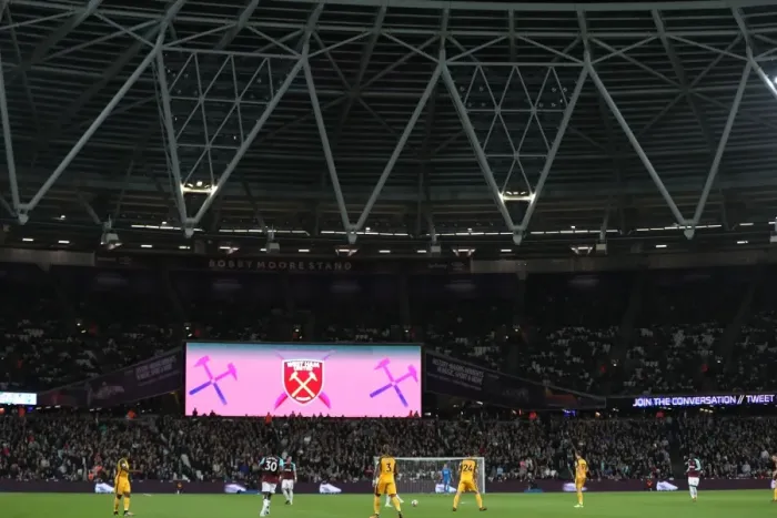 Framed Print : Premier League Showdown: West Ham United vs. Brighton and Hove Albion (20th October 2017, London Stadium) Framed Print : Premier League Showdown: West Ham United vs. Brighton and Hove Albion (20th October 2017, London Stadium)