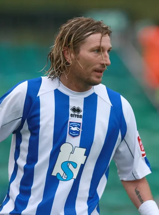 Framed Print : Robbie Savage in Action: Brighton & Hove Albion vs. Cheltenham Town Framed Print : Robbie Savage in Action: Brighton & Hove Albion vs. Cheltenham Town