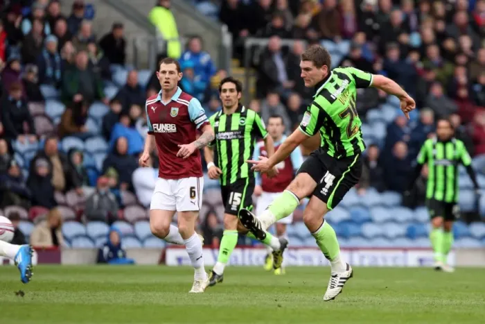 Framed Print : Sam Vokes Goes for Glory: Npower Championship Showdown between Burnley and Brighton & Hove Albion (April 6, 2012) Framed Print : Sam Vokes Goes for Glory: Npower Championship Showdown between Burnley and Brighton & Hove Albion (April 6, 2012)