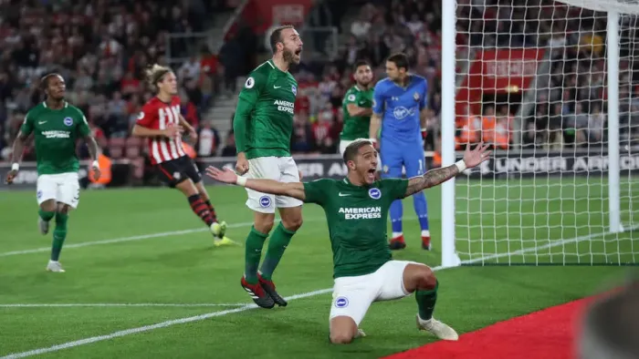 Framed Print : September Showdown: Premier League Clash between Southampton and Brighton & Hove Albion (17SEP18) Framed Print : September Showdown: Premier League Clash between Southampton and Brighton & Hove Albion (17SEP18)