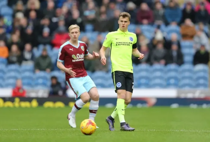 Framed Print : Sky Bet Championship Showdown: Burnley vs. Brighton & Hove Albion at Turf Moor (22 Nov 2015) Framed Print : Sky Bet Championship Showdown: Burnley vs. Brighton & Hove Albion at Turf Moor (22 Nov 2015)