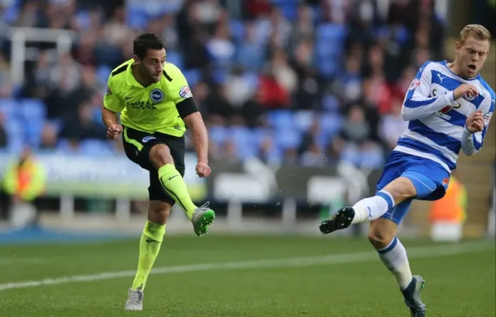 Framed Print : Sky Bet Championship Showdown: Reading vs. Brighton & Hove Albion at Madejski Stadium (31 / 10 / 2015) Framed Print : Sky Bet Championship Showdown: Reading vs. Brighton & Hove Albion at Madejski Stadium (31 / 10 / 2015)