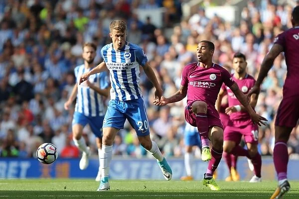 Solly March in Action: Brighton and Hove Albion vs Manchester City, Premier League (2017)