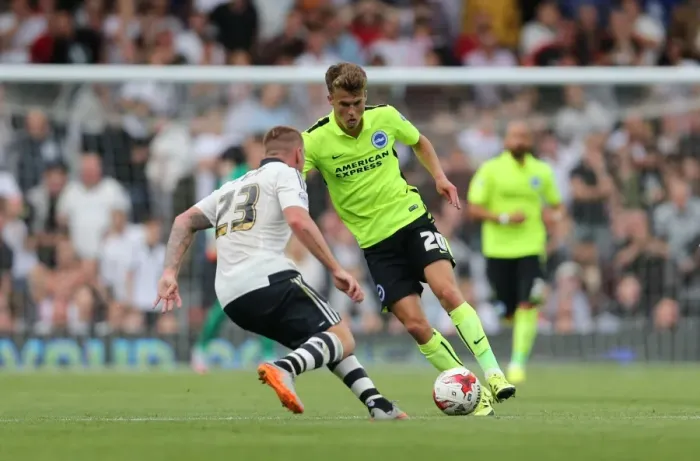 Framed Print : Solomon March in Action: Fulham vs. Brighton and Hove Albion, Sky Bet Championship 2015 Framed Print : Solomon March in Action: Fulham vs. Brighton and Hove Albion, Sky Bet Championship 2015