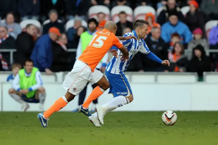 Framed Print : Stephen Dobbie: Thrilling Moments from Blackpool vs. Brighton & Hove Albion, Npower Championship (October 27, 2012) Framed Print : Stephen Dobbie: Thrilling Moments from Blackpool vs. Brighton & Hove Albion, Npower Championship (October 27, 2012)