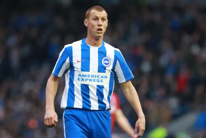 Framed Print : Steve Sidwell in Action: Brighton & Hove Albion vs. Fulham, EFL Sky Bet Championship (November 2016) Framed Print : Steve Sidwell in Action: Brighton & Hove Albion vs. Fulham, EFL Sky Bet Championship (November 2016)
