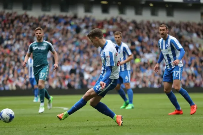 Framed Print : A Tight Championship Clash: Brighton and Hove Albion vs. Wigan Athletic (17APR17)