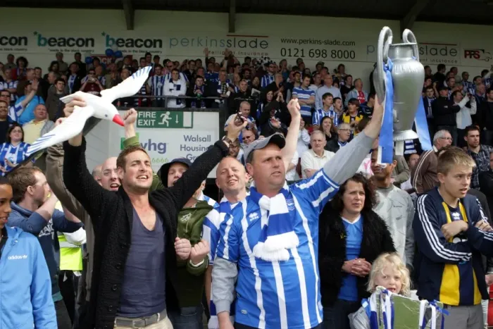 Framed Print : Unforgettable Celebrations: Brighton & Hove Albion at Walsall, 2010-11 Season Framed Print : Unforgettable Celebrations: Brighton & Hove Albion at Walsall, 2010-11 Season