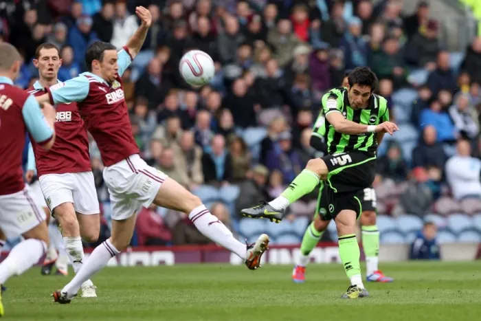 Framed Print : Vicente Rodriguez Shoots for Brighton & Hove Albion against Burnley, April 2012 Framed Print : Vicente Rodriguez Shoots for Brighton & Hove Albion against Burnley, April 2012