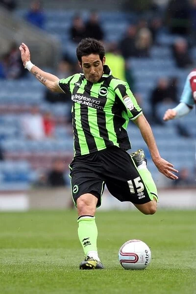 Vicente's Unwavering Determination: Burnley vs. Brighton & Hove Albion (April 6, 2012)