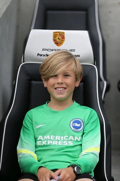 Winning Experience: Albion Fans at Young Seagulls Open Training Session (31st July 2015)