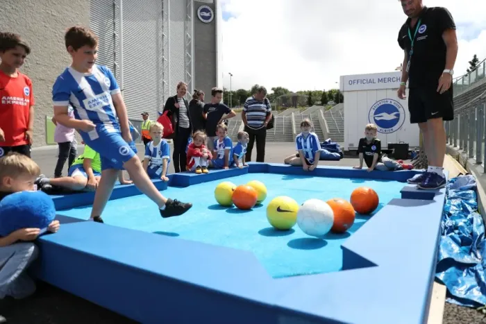 Framed Print : Young Seagulls in Action: Open Training Session at Brighton & Hove Albion FC (July 2016) Framed Print : Young Seagulls in Action: Open Training Session at Brighton & Hove Albion FC (July 2016)