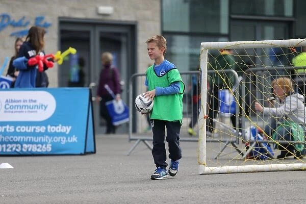 Young Seagulls of Brighton & Hove Albion FC: Open Training Day (April 8, 2015)