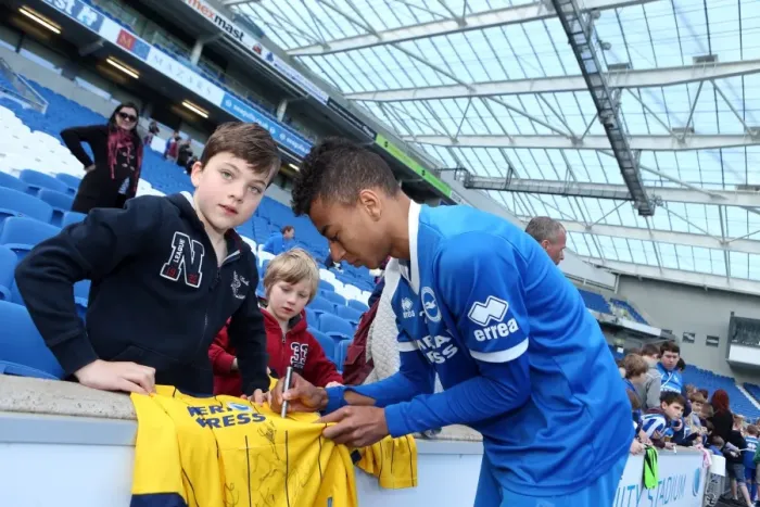 Framed Print : Young Seagulls Open Day (Easter 2014) - Brighton & Hove Albion FC Framed Print : Young Seagulls Open Day (Easter 2014) - Brighton & Hove Albion FC
