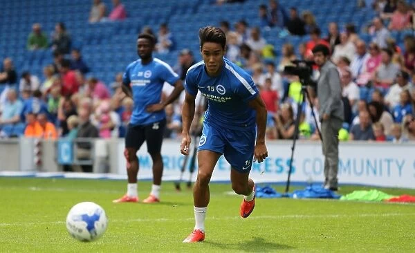 Young Seagulls Open Training Session: Albion Players in Action (31st July 2015) - 750 Fans Witness Training