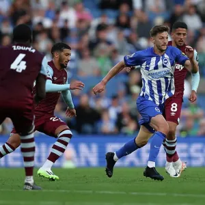 2023/24 Premier League: Intense Action at American Express Stadium - Brighton & Hove Albion vs. West Ham United 2023/24 Premier League: Intense Action at American Express Stadium - Brighton & Hove Albion vs. West Ham United