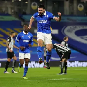 36 Neal Maupay 36 Neal Maupay