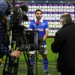 48 Neal Maupay 48 Neal Maupay